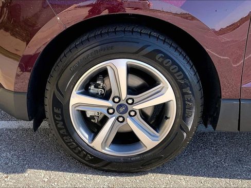 Used 2020 Ford Edge SEL w/ Convenience Package FWD image 8