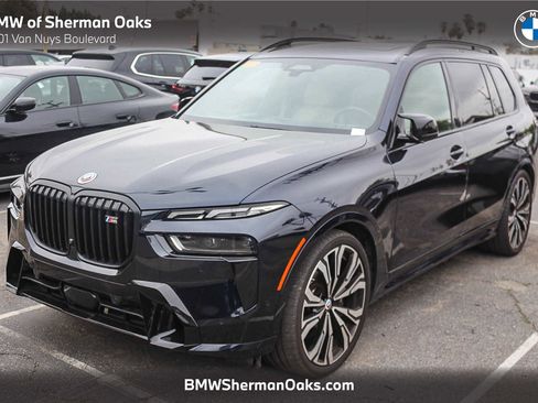 Certified 2023 BMW X7 M60i w/ Executive Package image 1
