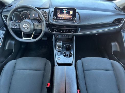Used 2024 Nissan Rogue S FWD image 14