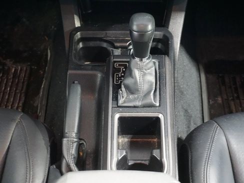 Used 2023 Toyota Tacoma TRD Off-Road image 29