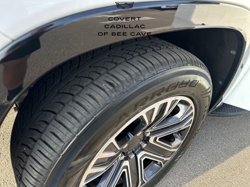 Used 2023 Jeep Wagoneer L Series II image 27