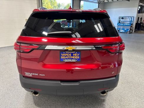 Used 2023 Chevrolet Traverse LT AWD/4WD image 6
