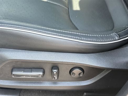Used 2024 Honda Pilot Elite image 13