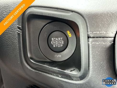 Certified 2025 Jeep Wrangler Unlimited Rubicon AWD/4WD image 34