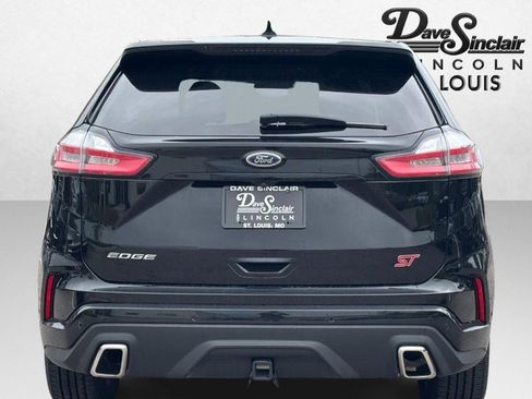 Used 2019 Ford Edge ST w/ Equipment Group 401A AWD/4WD image 4