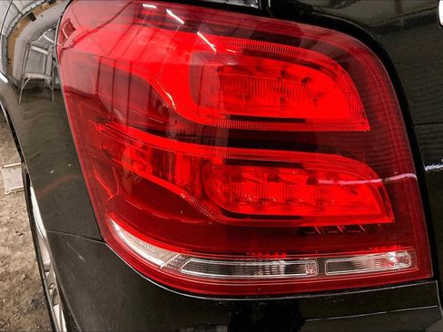 Used 2015 Mercedes-Benz GLK 350 4MATIC image 29