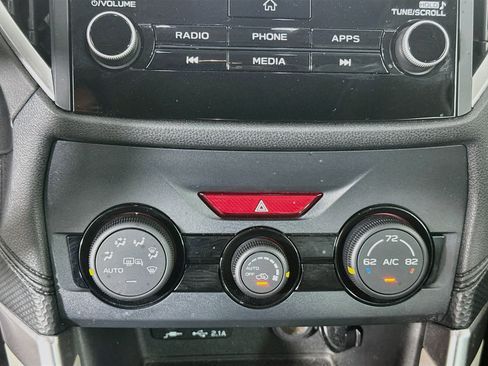 Used 2021 Subaru Forester Premium w/ Popular Package #1 AWD/4WD image 23