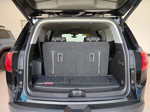Used 2019 GMC Acadia SLE w/ Driver Alert Package I FWD image 12