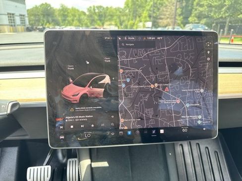 Used 2022 Tesla Model Y Performance AWD/4WD image 30