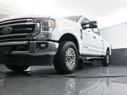 Used 2021 Ford F250 Lariat w/ Lariat Value Package image 41