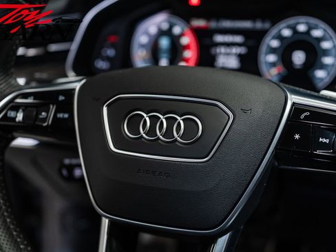 Used 2020 Audi S7 Prestige w/ Prestige Package image 34