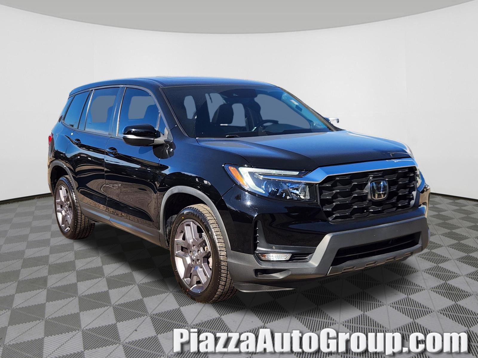 Certified 2023 Honda Passport EX-L image 1