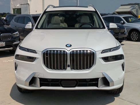 New 2027 BMW X7 xDrive40i AWD/4WD image 6