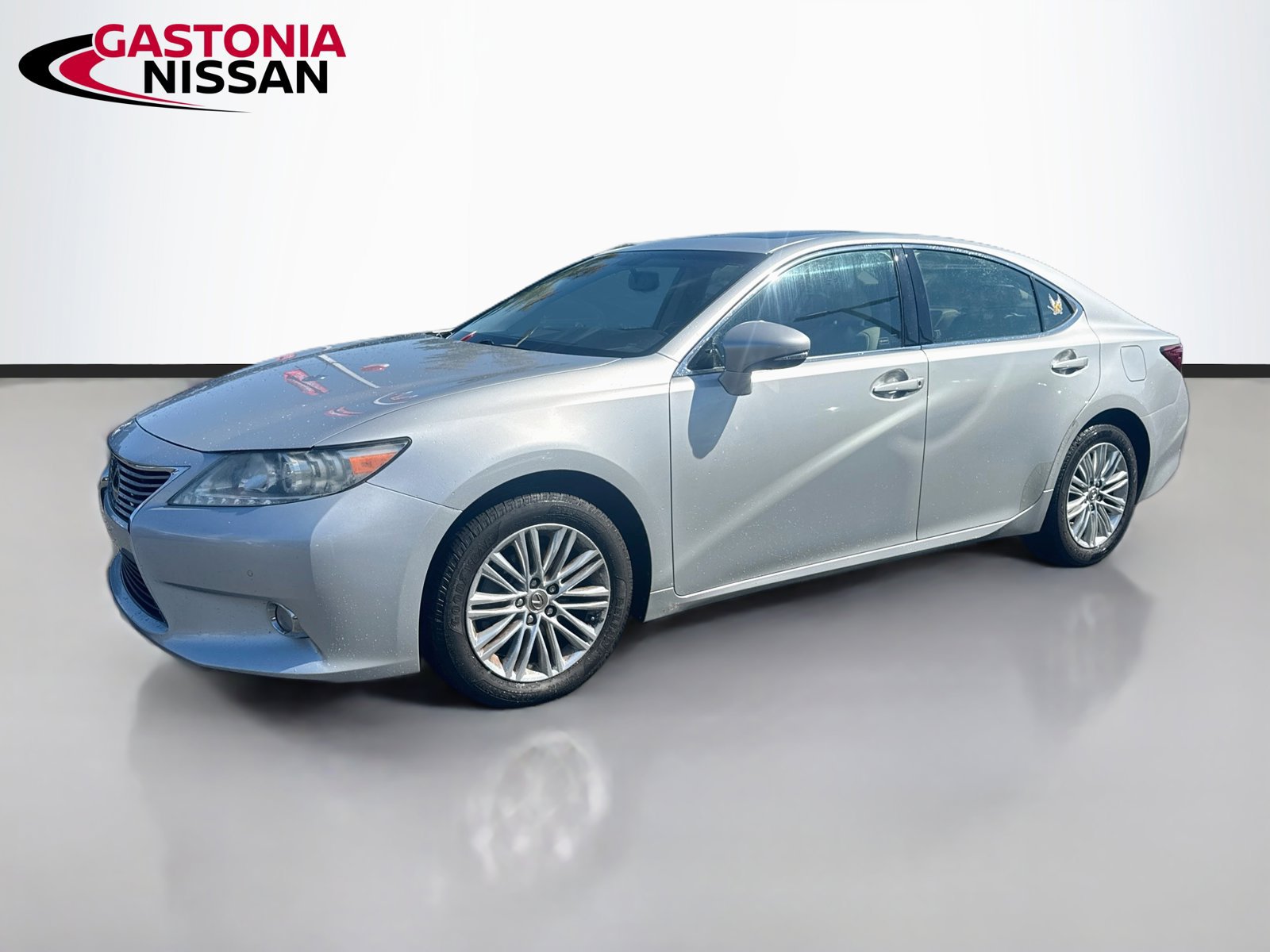 Used 2013 Lexus ES 350 w/ Luxury Pkg FWD image 3