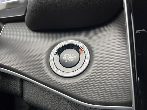 New 2025 Jeep Grand Cherokee L Altitude image 33