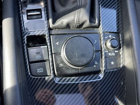 Used 2022 MAZDA MAZDA3 s image 17