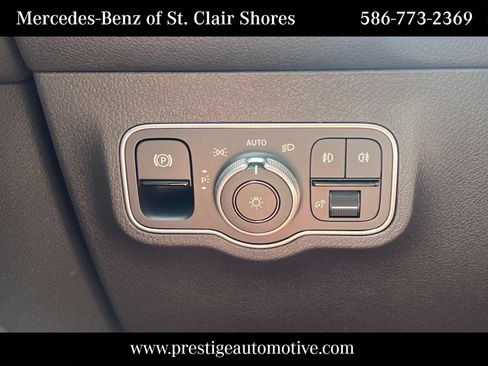 Certified 2026 Mercedes-Benz GLB 250 4MATIC image 31