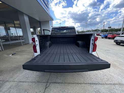 Used 2024 Chevrolet Silverado 1500 High Country w/ High Country Premium Package AWD/4WD image 26