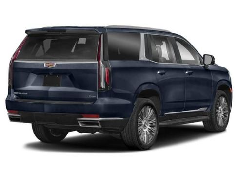 Certified 2022 Cadillac Escalade Premium Luxury RWD image 3
