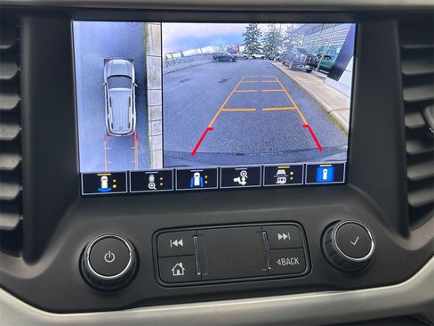 Used 2022 GMC Acadia SLT w/ Elevation Edition image 27