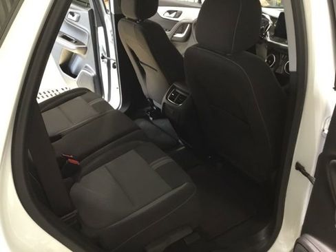 Used 2025 Chevrolet Blazer LT image 45