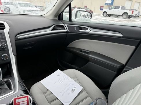 Used 2015 Ford Fusion S image 12