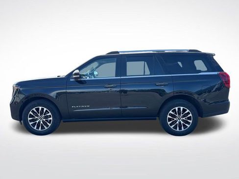 Used 2025 Ford Expedition Platinum AWD/4WD image 2