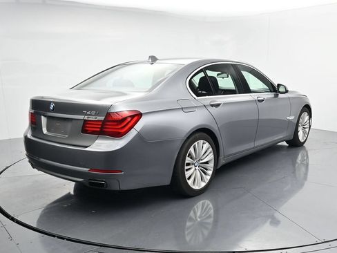 Used 2015 BMW 740i RWD image 7