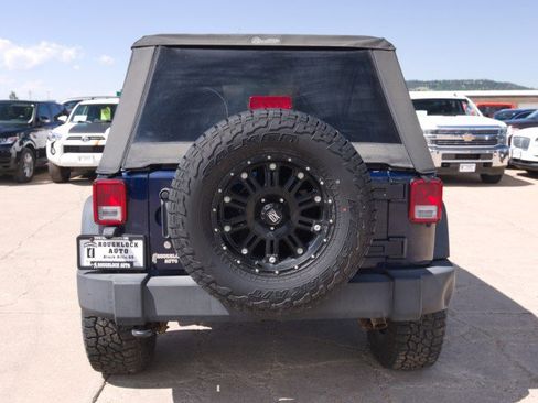 Used 2013 Jeep Wrangler Unlimited Sport w/ PWR Convenience Group AWD/4WD image 4
