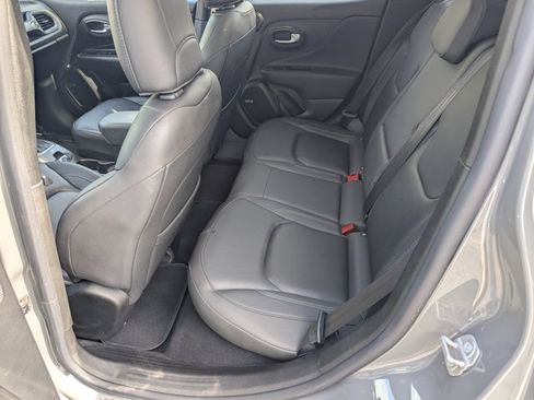 Used 2021 Jeep Renegade Limited w/ Sun & Sound Group image 17