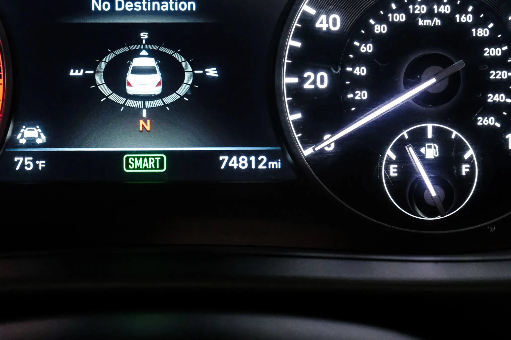 Used 2018 Genesis G90 3.3T Premium AWD/4WD image 21