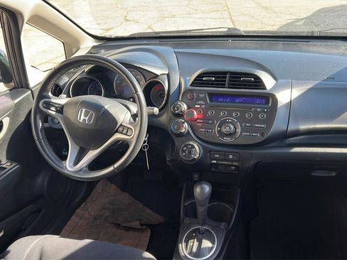 Used 2013 Honda Fit Sport image 11