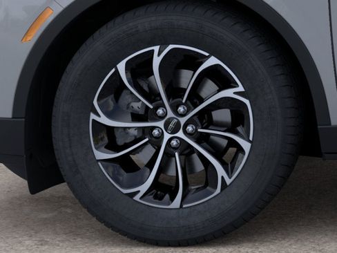 New 2026 Lincoln Nautilus Premier AWD/4WD image 19