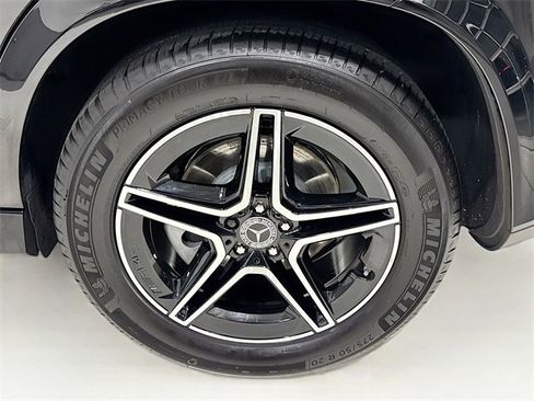 Certified 2025 Mercedes-Benz GLE 350 4MATIC image 33