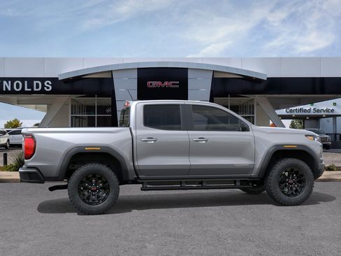 New 2026 GMC Canyon Elevation RWD image 5