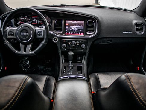 Used 2014 Dodge Charger R/T image 36