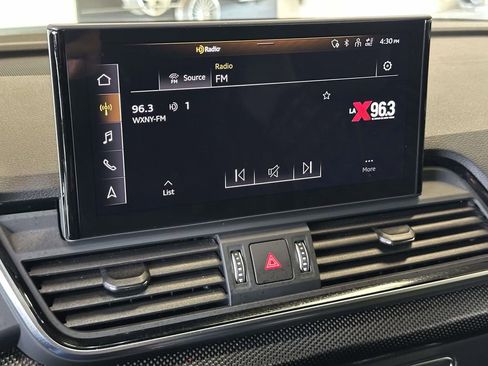 Used 2023 Audi SQ5 Premium Plus w/ Premium Plus Package AWD/4WD image 29