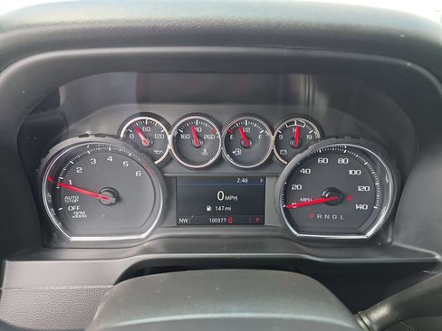 Used 2021 Chevrolet Silverado 1500 LT w/ Bed Protection Package RWD image 11