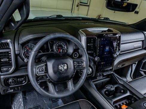 Used 2025 RAM 1500 Laramie w/ Laramie Southwest Edition AWD/4WD image 17