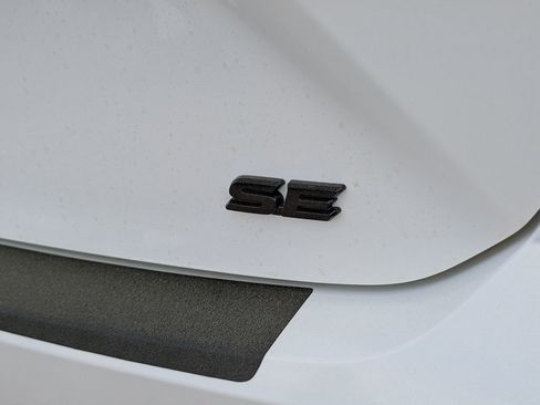 New 2026 Toyota Camry SE w/ Convenience Package FWD image 18