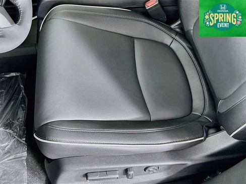 New 2026 Honda Odyssey Touring image 21