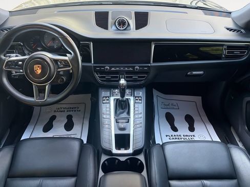 Used 2019 Porsche Macan S AWD/4WD image 16