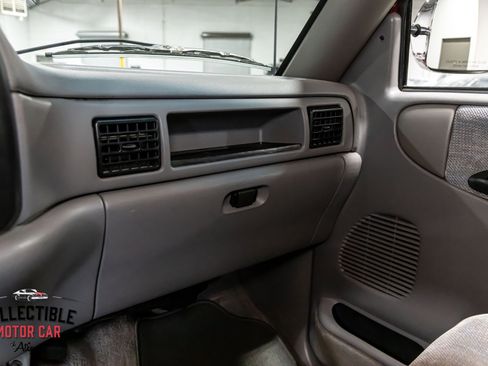 Used 1996 Dodge Ram 2500 Truck 2WD Club Cab image 51