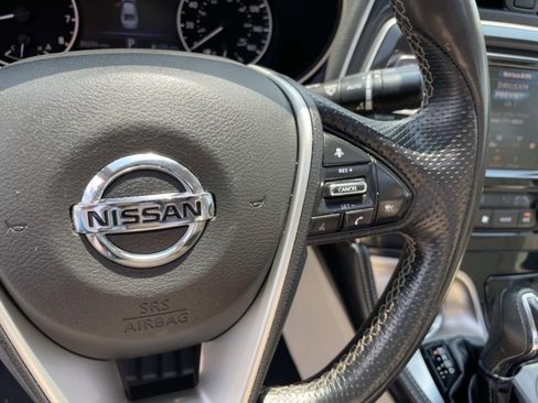 Used 2021 Nissan Maxima Platinum w/ Sport Mat Group FWD image 27