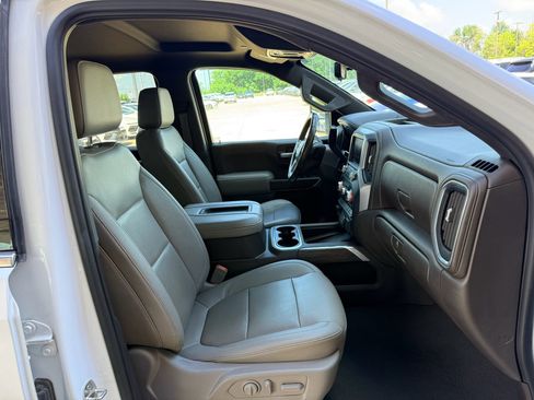 Used 2021 GMC Sierra 1500 SLT RWD image 16