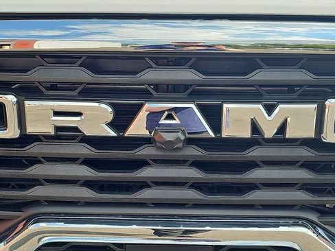 Used 2026 RAM 2500 Big Horn AWD/4WD image 35