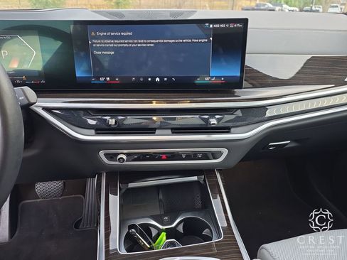 Used 2024 BMW X7 xDrive40i image 17