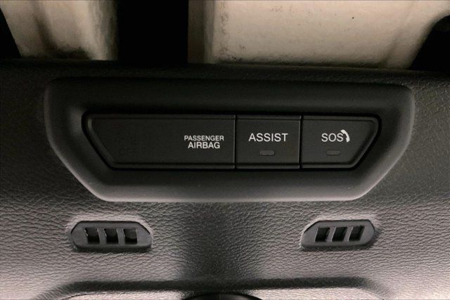 Used 2022 Jeep Gladiator Mojave w/ Cold Weather Group AWD/4WD image 36