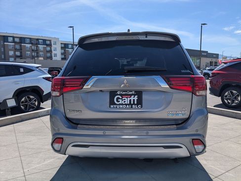 Used 2019 Mitsubishi Outlander SEL AWD/4WD image 5