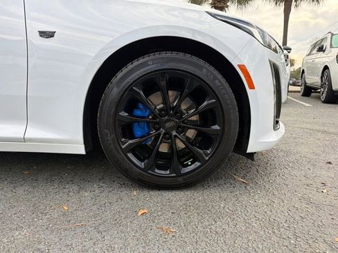 Used 2022 Cadillac CT5 Premium Luxury image 32